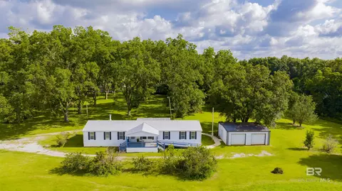 25700 County Road 71, Robertsdale, AL 36567