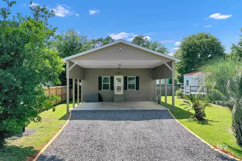 121 Horn Dr, Lillian, AL 36549