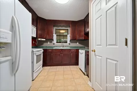 35275 E Jerkins Ln, Stapleton, AL 36578 photo 7