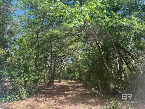 17967 River Rd, Summerdale, AL 36580