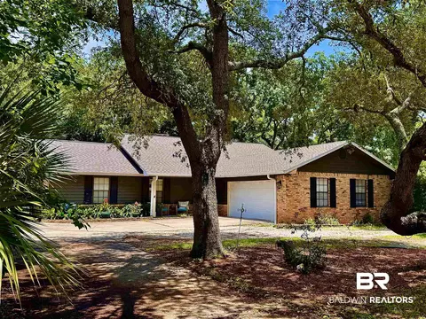 616 Forestwood Dr, Gulf Shores, AL 36542