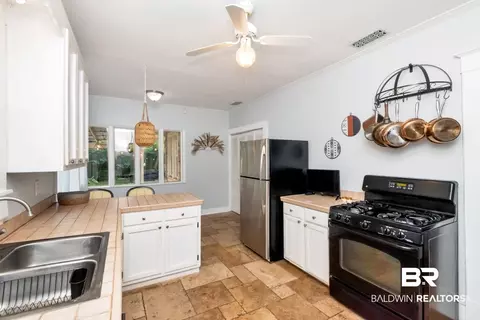 1961 Myrtle Ave, Mobile, AL 36606 photo 14
