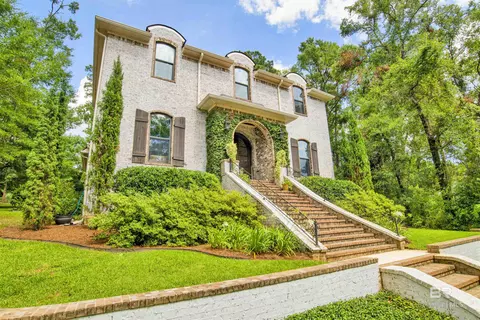 22 Viale Bellezza, Fairhope, AL 36532