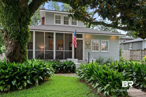 55 White Ave, Fairhope, AL 36532