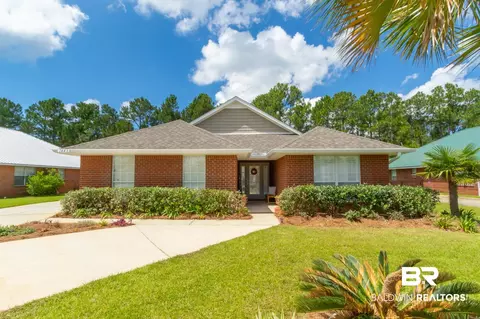 1443 W Fairway Dr, Gulf Shores, AL 36542