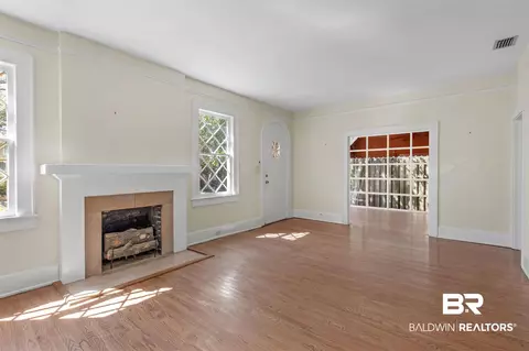 1706 Hunter Ave, Mobile, AL 36604 photo 3
