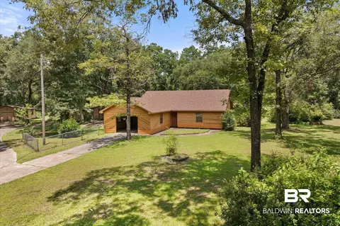 10853 Hall Dr, Axis, AL 36505