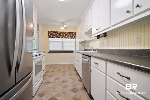 5902 S Reams Dr, Mobile, AL 36608 photo 7