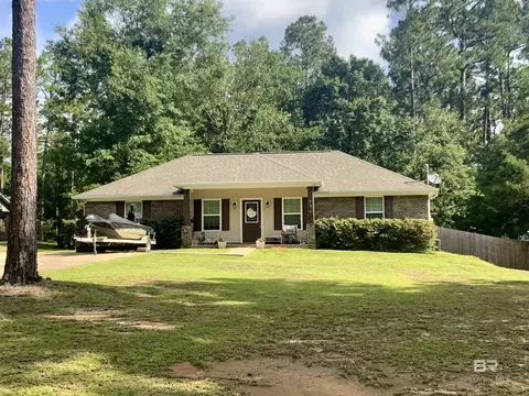 15681 Lee Ave, Bay Minette, AL 36507