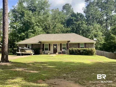 15681 Lee Ave, Bay Minette, AL 36507