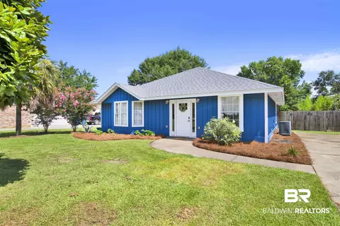 232 W 22nd Ave, Gulf Shores, AL 36542