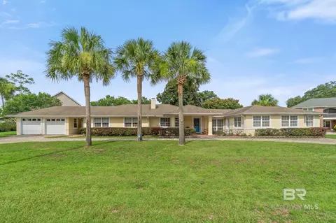 57 Star Lk, Pensacola, FL 32507