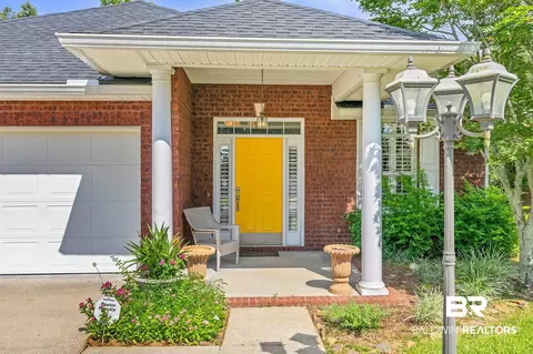 21600 Palmer Ct, Robertsdale, AL 36567