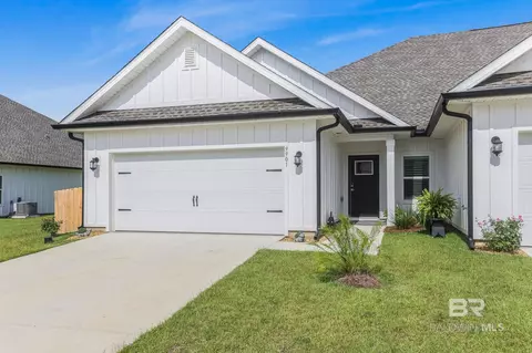 9901 Weller Cv, Foley, AL 36535