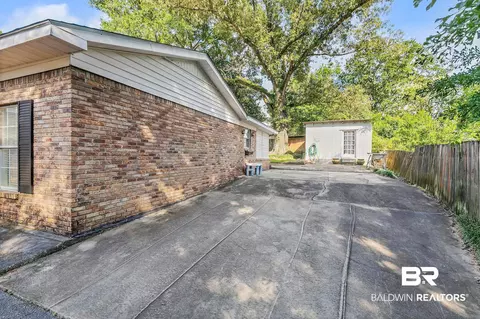 104 E Shore Dr, Brewton, AL 36426 photo 14