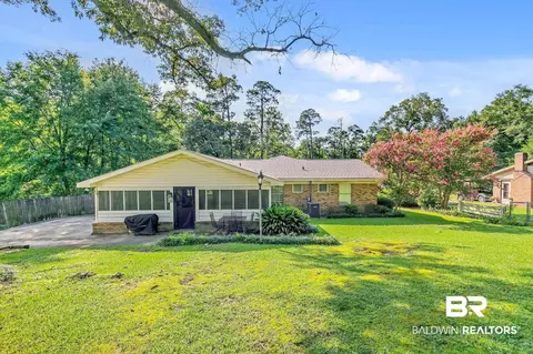104 E Shore Dr, Brewton, AL 36426 photo 16