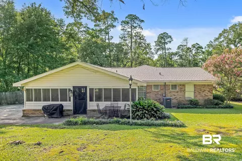 104 E Shore Dr, Brewton, AL 36426 photo 15