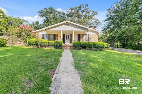 104 E Shore Dr, Brewton, AL 36426 photo 9