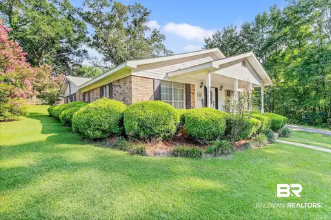 104 E Shore Dr, Brewton, AL 36426 photo 11