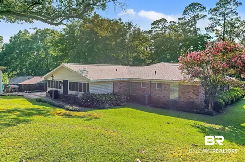 104 E Shore Dr, Brewton, AL 36426 photo 17