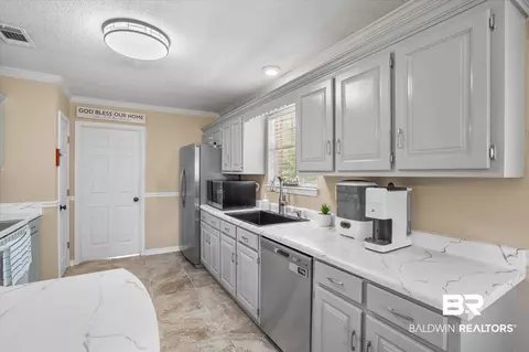 10480 Lott Rd, Chunchula, AL 36521 photo 5