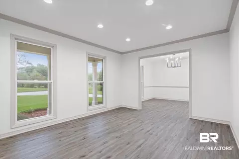 3655 S Claridge Rd, Mobile, AL 36608 photo 5