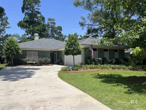 125 Oak Bend Ct, Fairhope, AL 36532