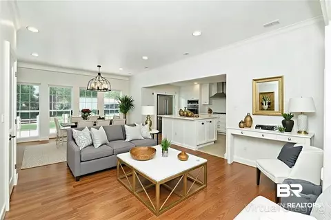 2009 Old Shell Rd, Mobile, AL 36607 photo 11