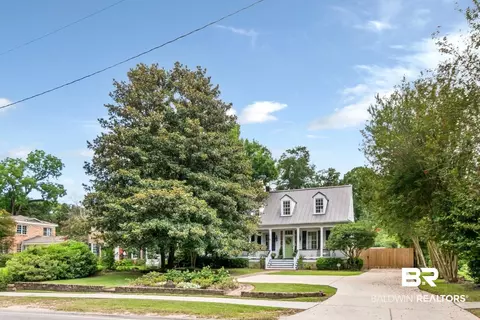 2009 Old Shell Rd, Mobile, AL 36607 photo 2