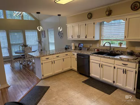 14601 Trawick Rd, Stapleton, AL 36578 photo 4
