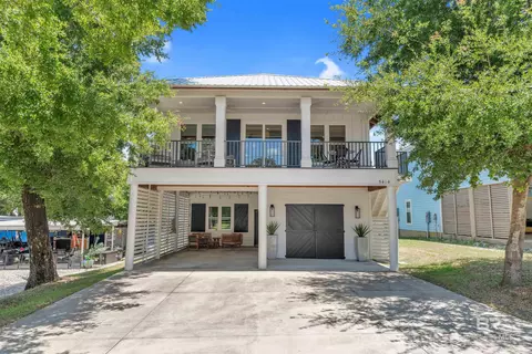 5414 Wolfhead Ave, Orange Beach, AL 36561