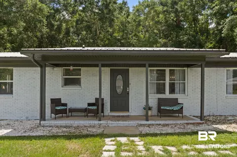 23760 Oakleigh Dr, Loxley, AL 36551