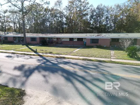 104 Medical Park Dr, Atmore, AL 36502