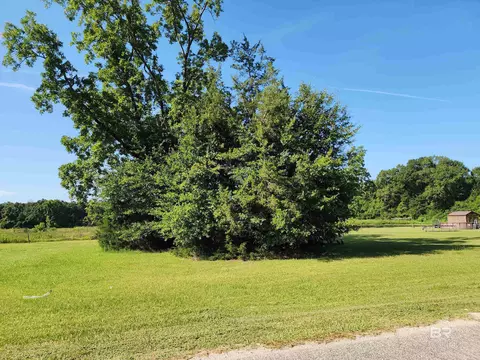 00 Mcrae St, Atmore, AL 36502