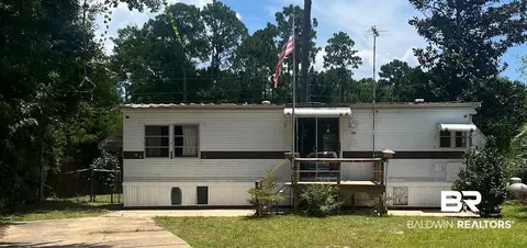 386 Cove Bayou Cir, Lillian, AL 36549