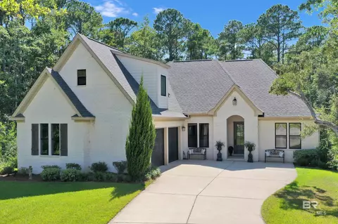 30 Serenity Cv, Gulf Shores, AL 36542