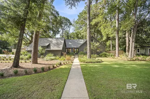 712 Greenwood Ave, Fairhope, AL 36532