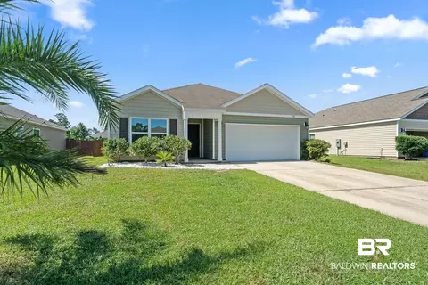 17438 Harding Dr, Foley, AL 36535