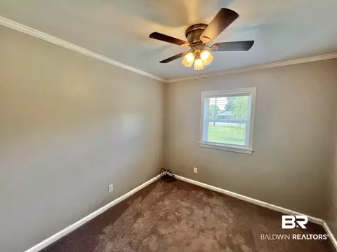 616 E Oak St, Atmore, AL 36502 photo 9
