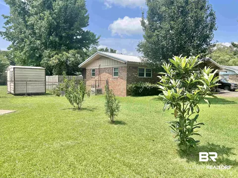616 E Oak St, Atmore, AL 36502 photo 23