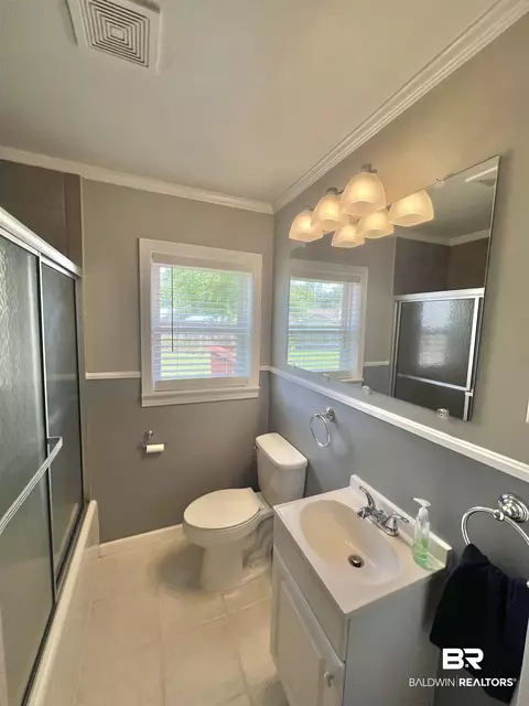 616 E Oak St, Atmore, AL 36502 photo 11