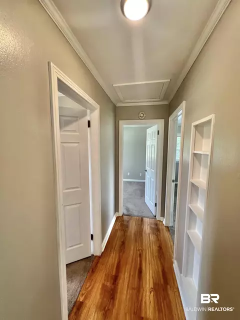 616 E Oak St, Atmore, AL 36502 photo 8