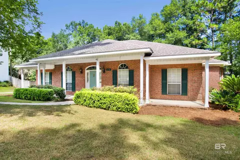 105 Boosketuh Cir, Daphne, AL 36526