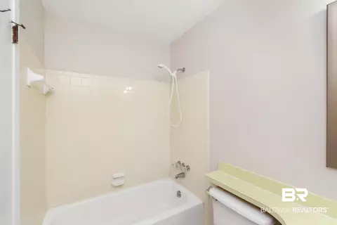 6928 N Cobblestone Way, Mobile, AL 36608 photo 15