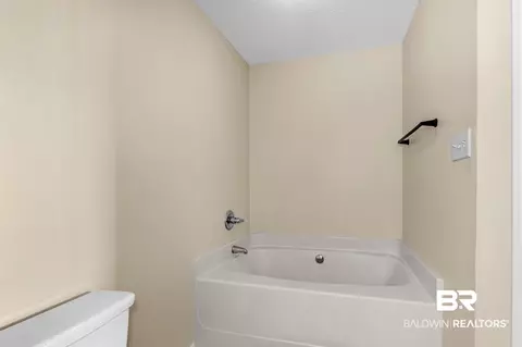5861 Spyglass Dr, Mobile, AL 36618 photo 13