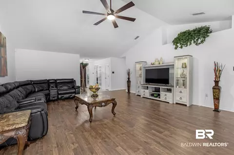 5861 Spyglass Dr, Mobile, AL 36618 photo 5