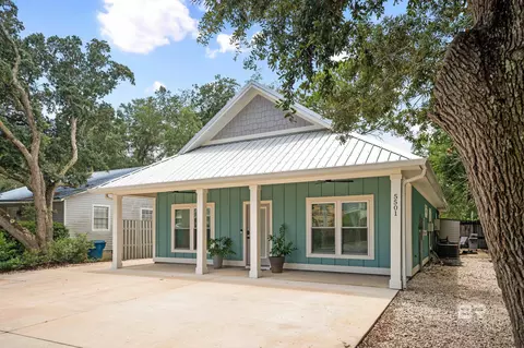 5501 Mobile Ave, Orange Beach, AL 36561