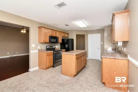 1832 E Kendall Ct, Mobile, AL 36695 photo 11