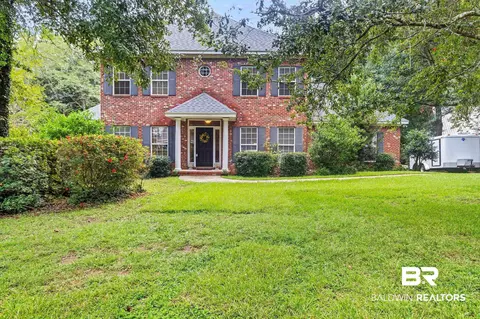 21910 Country Woods Dr, Fairhope, AL 36532
