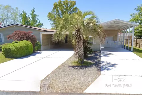 1908 Torres Ln, Lillian, AL 36549